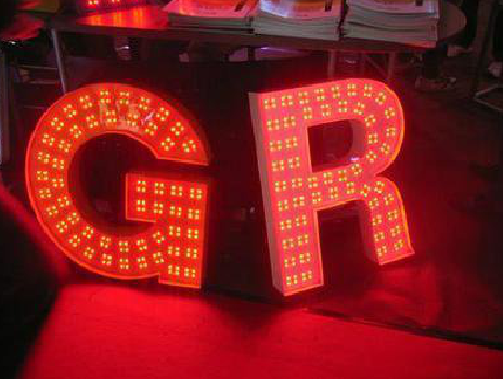 阿坝州LED发光字常见的安装误区。